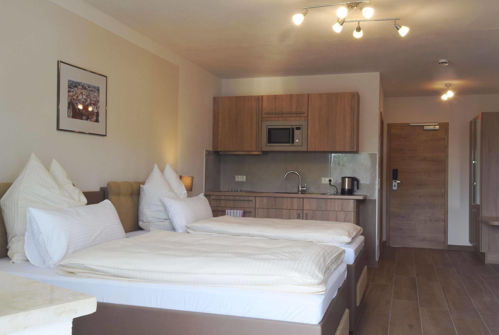 Aparthotel Donaustern Asbach-Bäumenheim Dış mekan fotoğraf