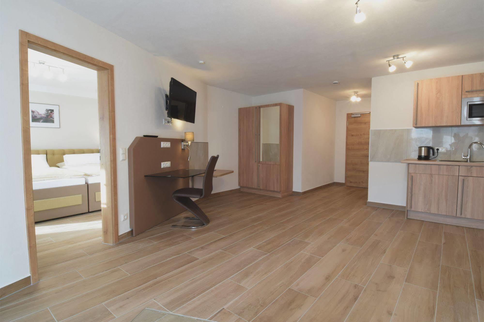 Aparthotel Donaustern Asbach-Bäumenheim Dış mekan fotoğraf
