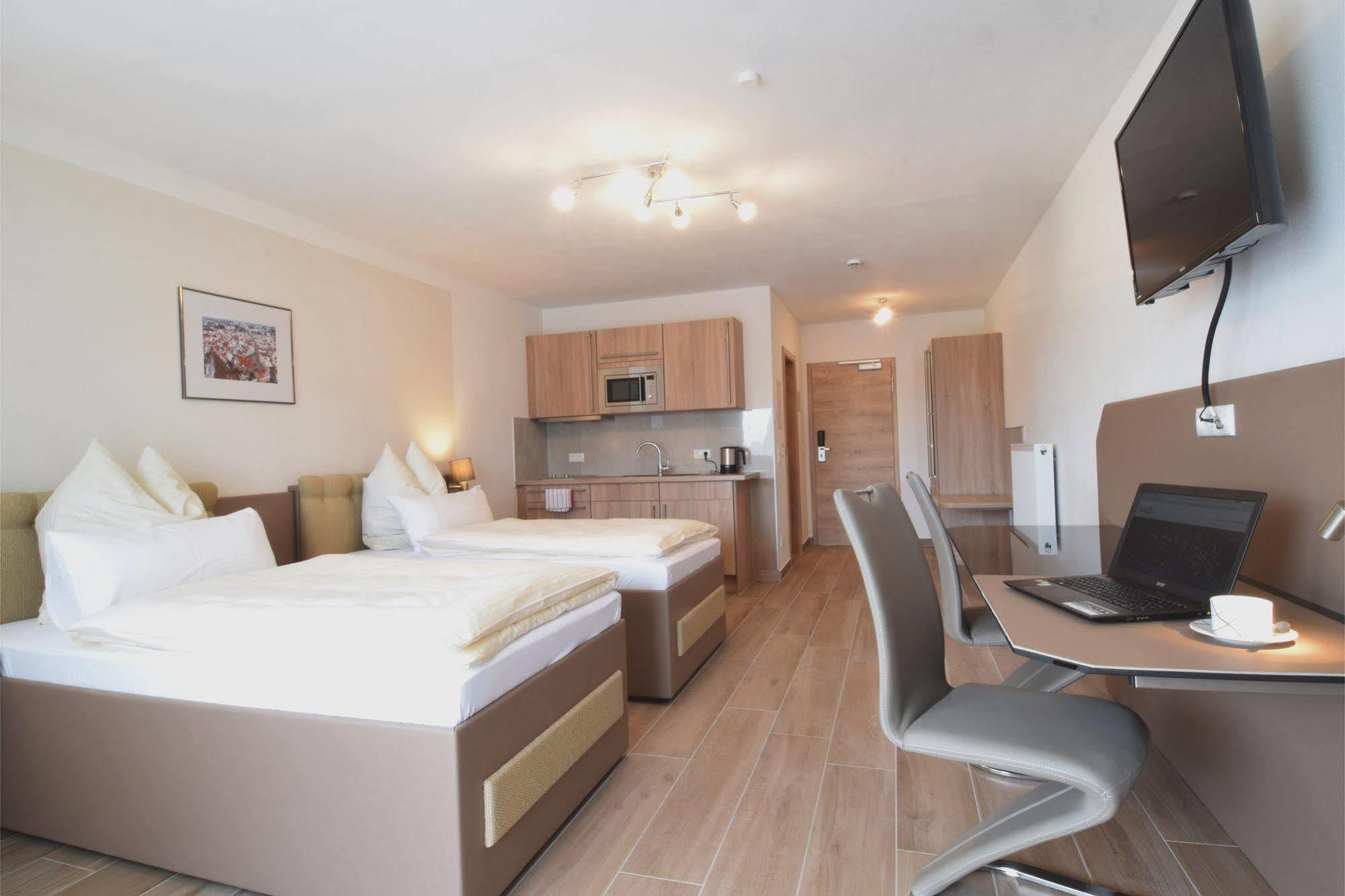 Aparthotel Donaustern Asbach-Bäumenheim Dış mekan fotoğraf