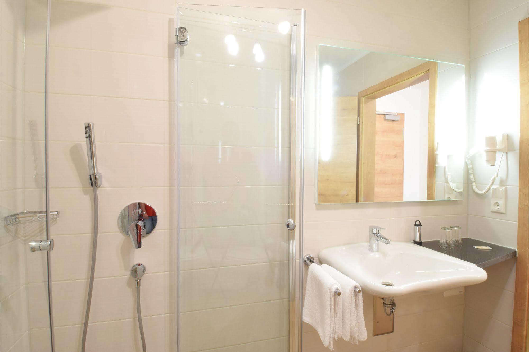 Aparthotel Donaustern Asbach-Bäumenheim Dış mekan fotoğraf