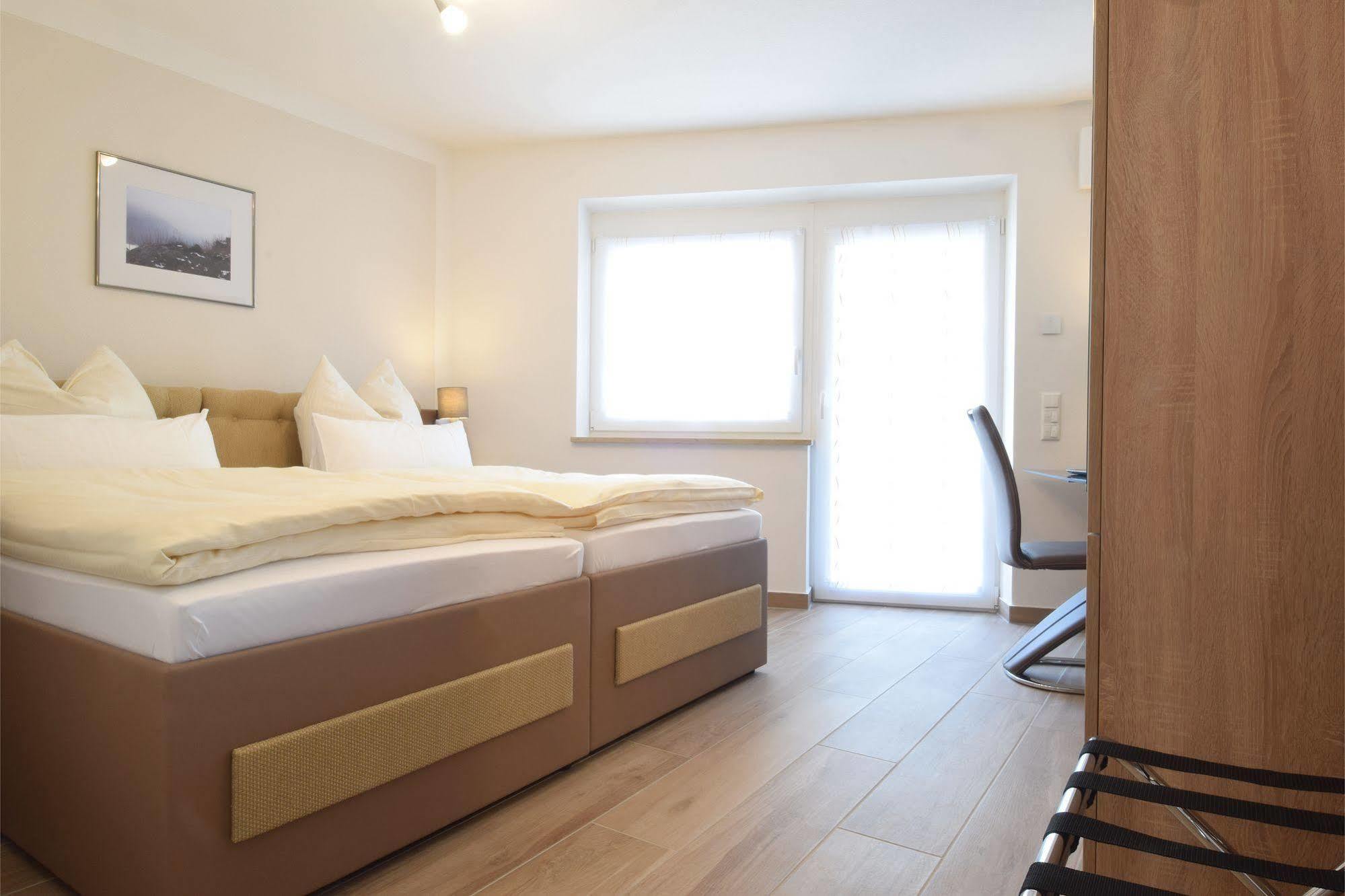 Aparthotel Donaustern Asbach-Bäumenheim Dış mekan fotoğraf